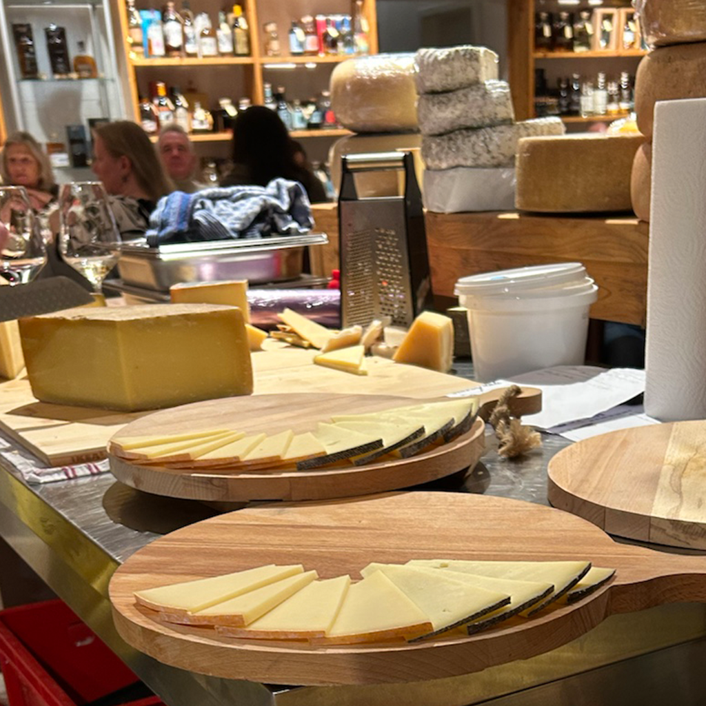 Genießer-Abend: Käse & Wein